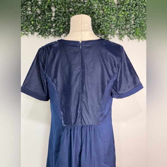 Loft Navy Blue Velvet Blocked Shift Mini Dress Short Sleeve Size Small - Picture 8 of 9